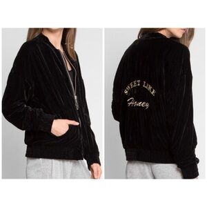 Wet Seal Black Velour Bomber Jacket Sweet Like Honey Embroidered Size L